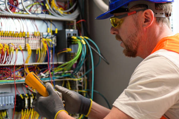 Best Affordable Emergency Electrician  in Eustis, FL